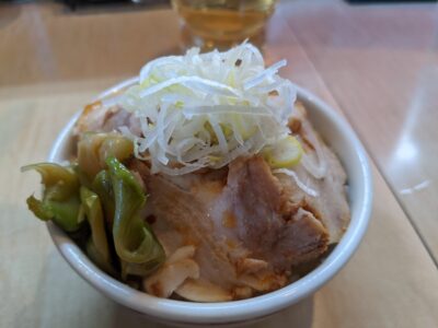 ラーメンとセットにできる煮豚飯